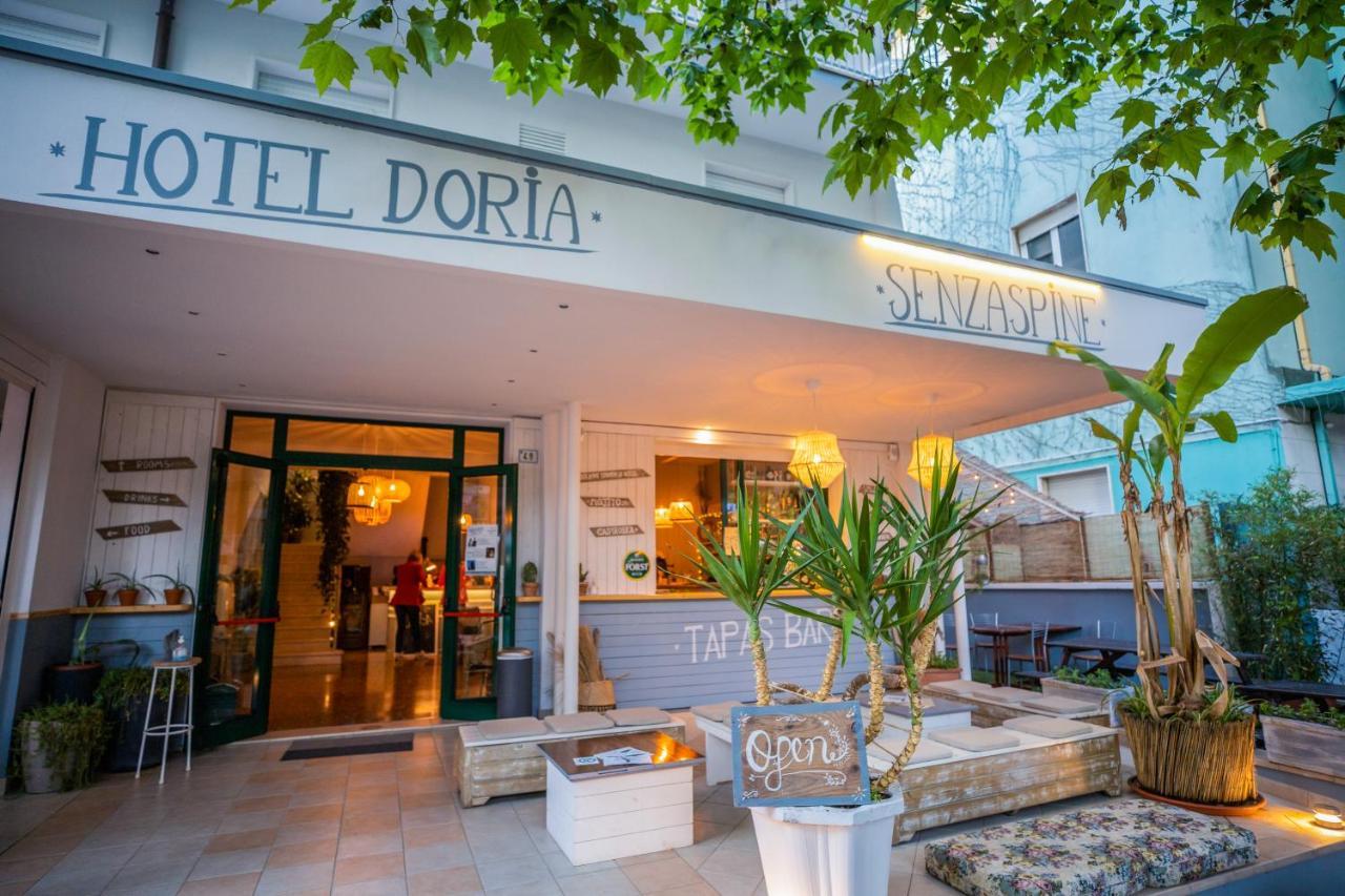 Hotel Doria Беллария-Иджеа-Марина Экстерьер фото